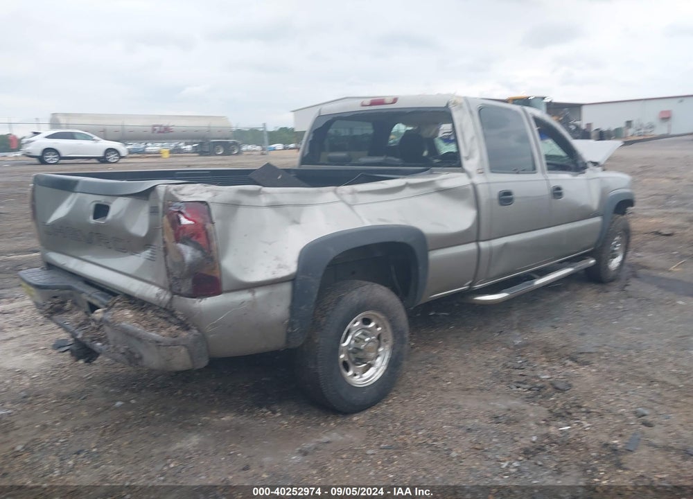 2003 CHEVROLET SILVERADO 2500HD VIN: 1GCHC23U13F109153