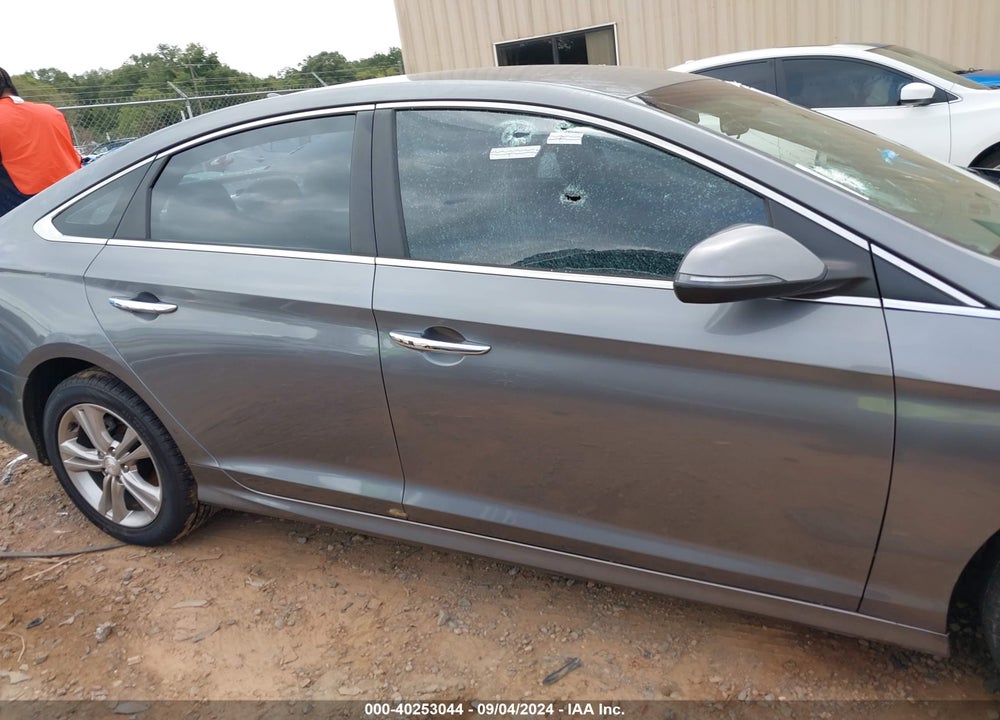 2019 HYUNDAI SONATA SEL VIN: 5NPE34AF4KH737232
