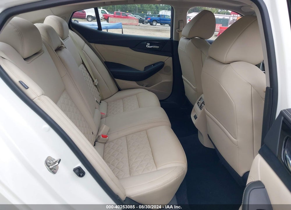 2019 NISSAN MAXIMA 3.5 PLATINUM VIN: 1N4AA6AV0KC365610