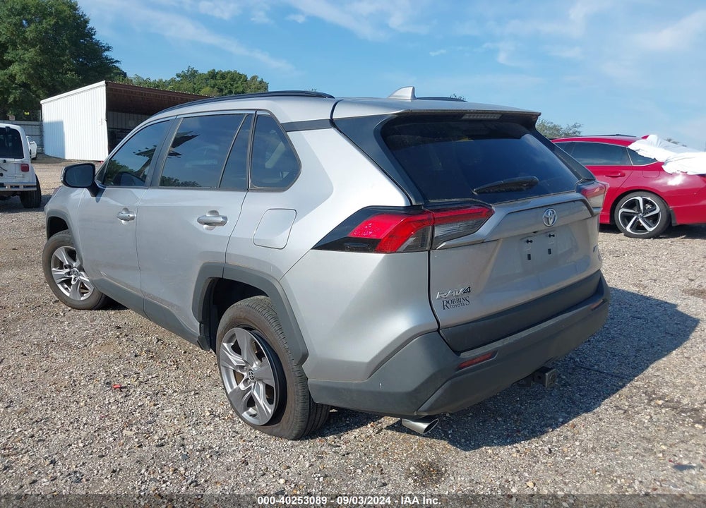 2022 TOYOTA RAV4 XLE VIN: 2T3W1RFV1NC202039