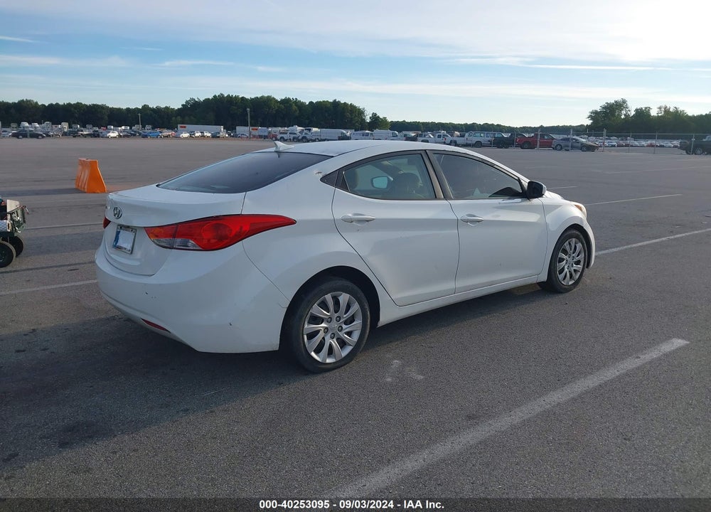 2011 HYUNDAI ELANTRA GLS VIN: 5NPDH4AE8BH031661