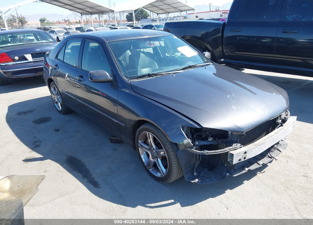 2004 LEXUS IS 300 VIN: JTHBD192X40086333