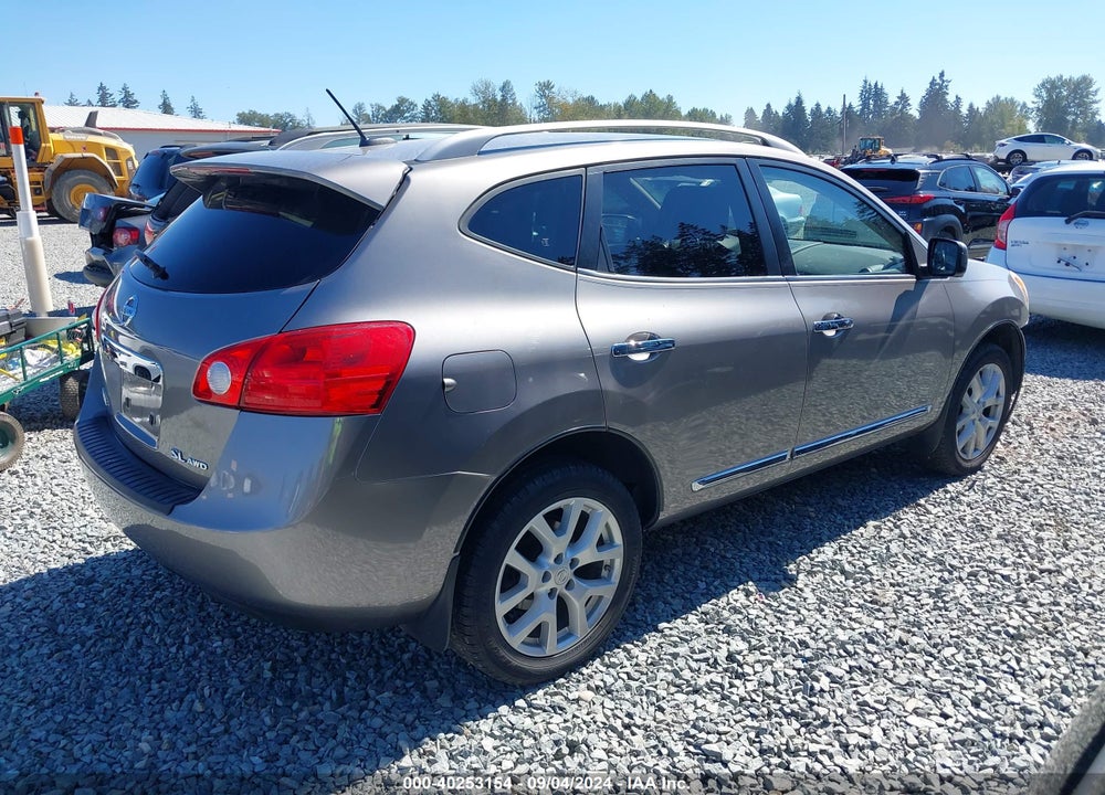 2013 NISSAN ROGUE SV W/SL PKG VIN: JN8AS5MV1DW641327