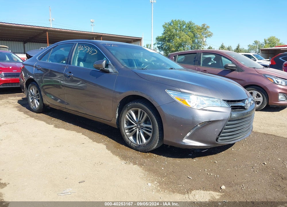 2017 TOYOTA CAMRY SE VIN: 4T1BF1FK8HU623890