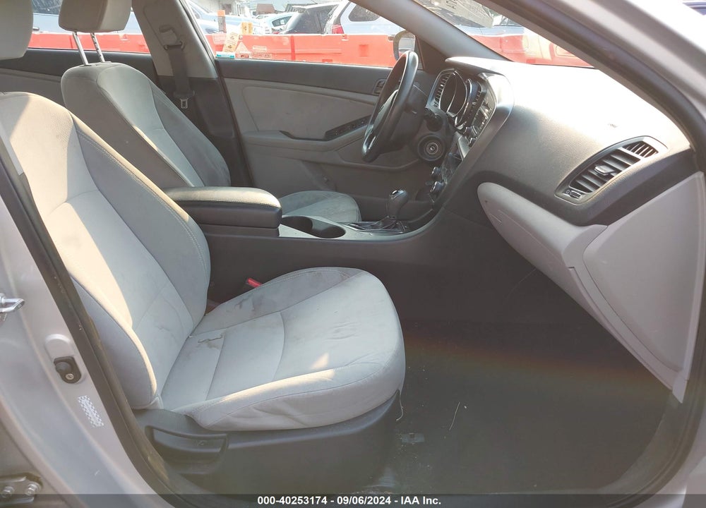 2013 KIA OPTIMA LX VIN: KNAGM4A74D5352350