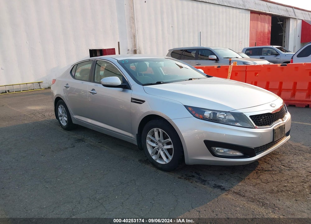 2013 KIA OPTIMA LX VIN: KNAGM4A74D5352350