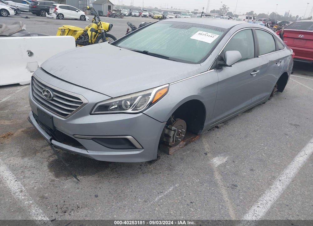 2017 HYUNDAI SONATA VIN: 5NPE24AF0HH589656