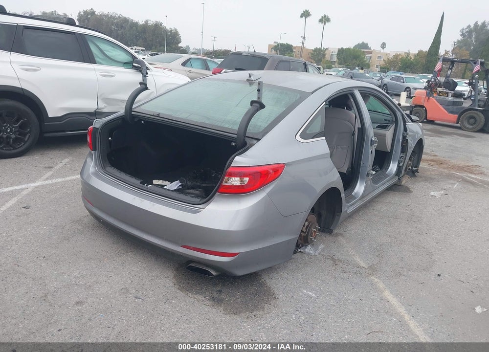 2017 HYUNDAI SONATA VIN: 5NPE24AF0HH589656