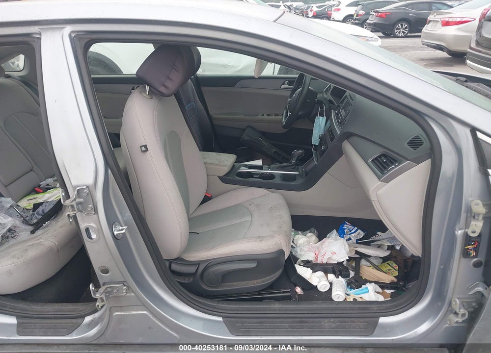 2017 HYUNDAI SONATA VIN: 5NPE24AF0HH589656