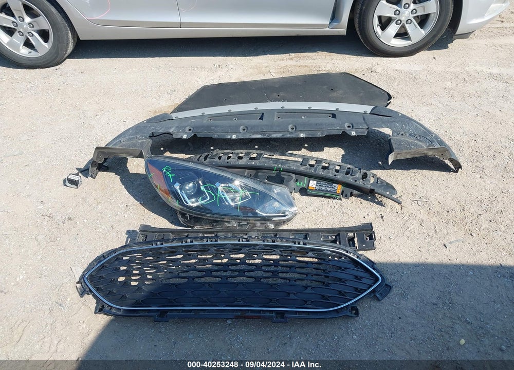 2020 FORD ESCAPE VIN: 1FMCU0G64LUA07859