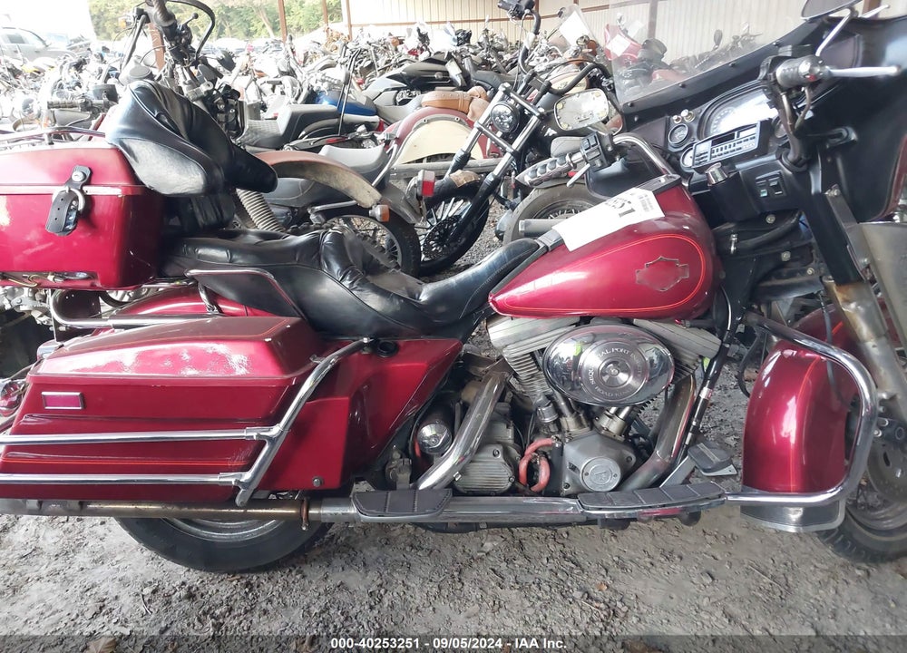 1987 HARLEY-DAVIDSON FLHT CLASSIC VIN: 1HD1DJL16HY501991