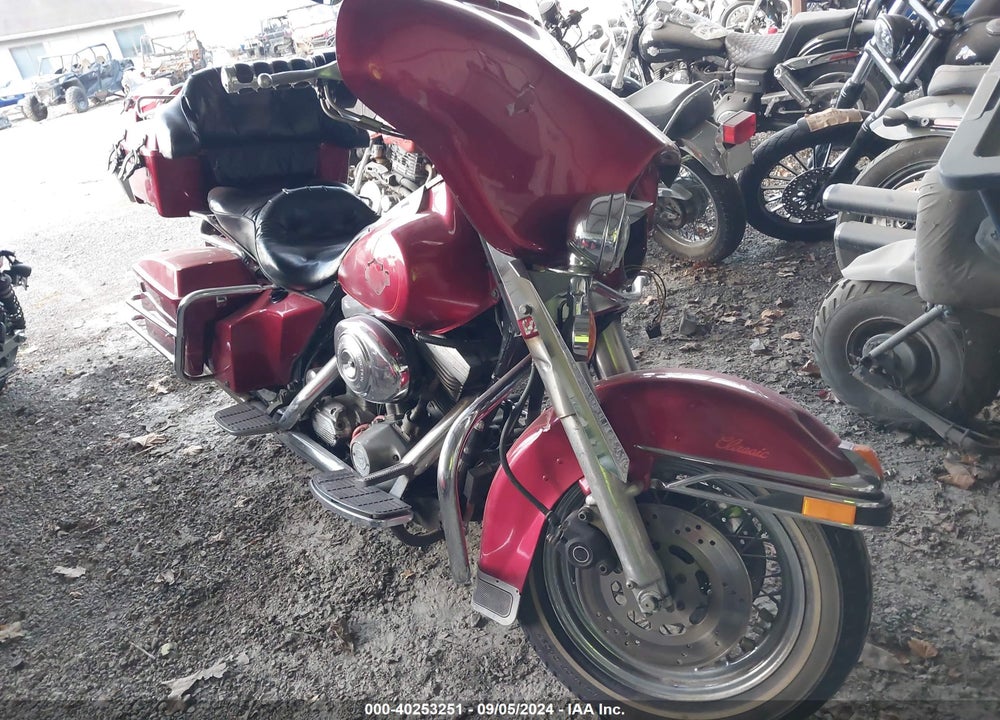 1987 HARLEY-DAVIDSON FLHT CLASSIC VIN: 1HD1DJL16HY501991