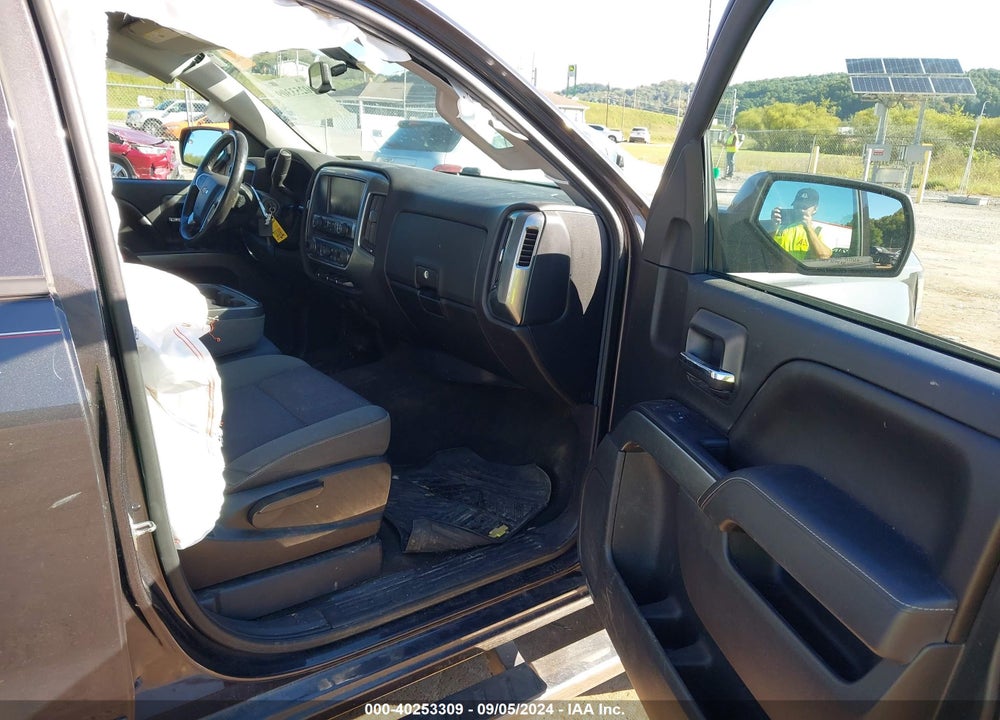 2015 CHEVROLET SILVERADO 1500 1LT VIN: 3GCUKREC0FG401488