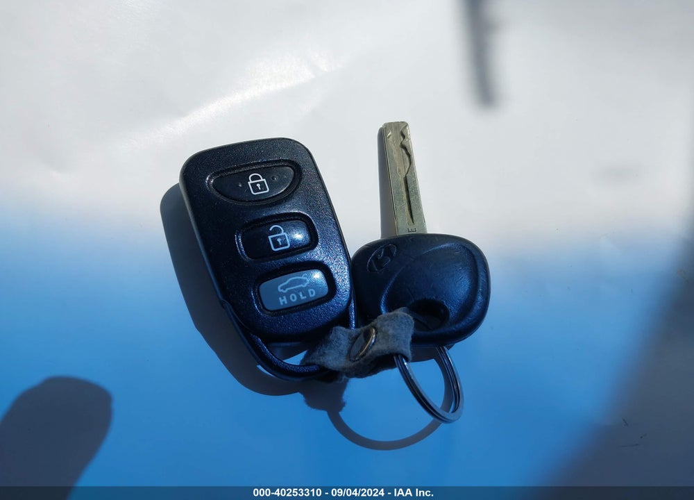 2012 HYUNDAI SONATA GLS VIN: 5NPEB4AC2CH452183