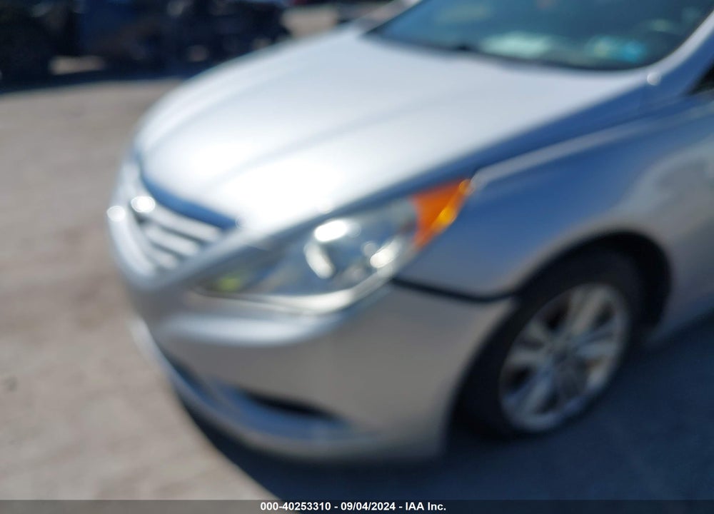 2012 HYUNDAI SONATA GLS VIN: 5NPEB4AC2CH452183