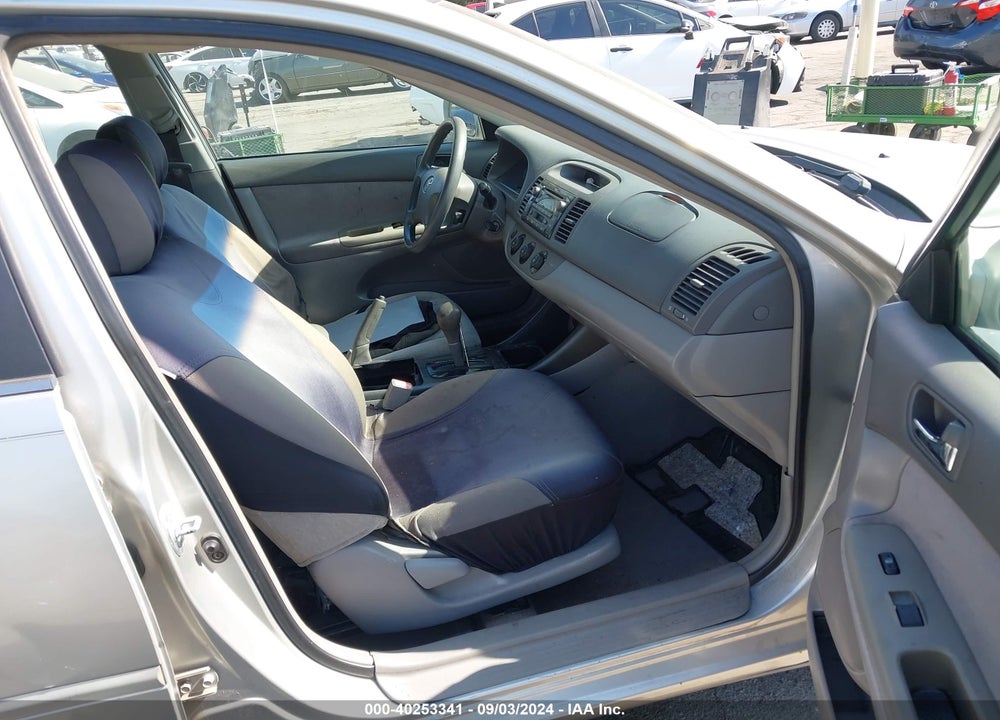2002 TOYOTA CAMRY LE V6 VIN: 4T1BF32K02U528779