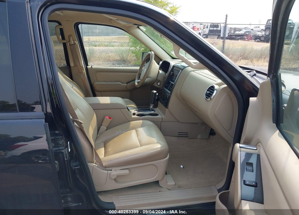 2009 FORD EXPLORER XLT VIN: 1FMEU73E89UA34330