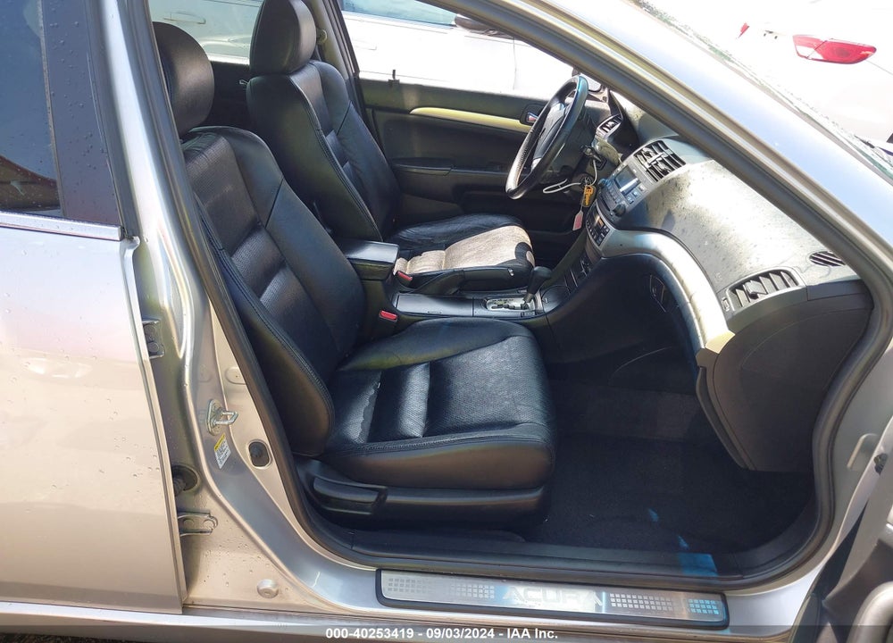 2004 ACURA TSX VIN: JH4CL96844C003671