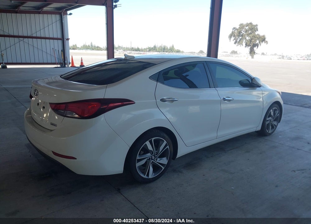 2014 HYUNDAI ELANTRA VIN: 5NPDH4AE2EH526619