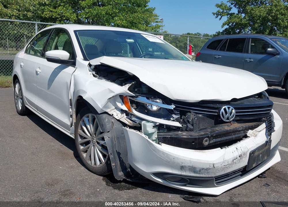 2011 VOLKSWAGEN JETTA 2.5L SEL VIN: 3VWLZ7AJ4BM306943
