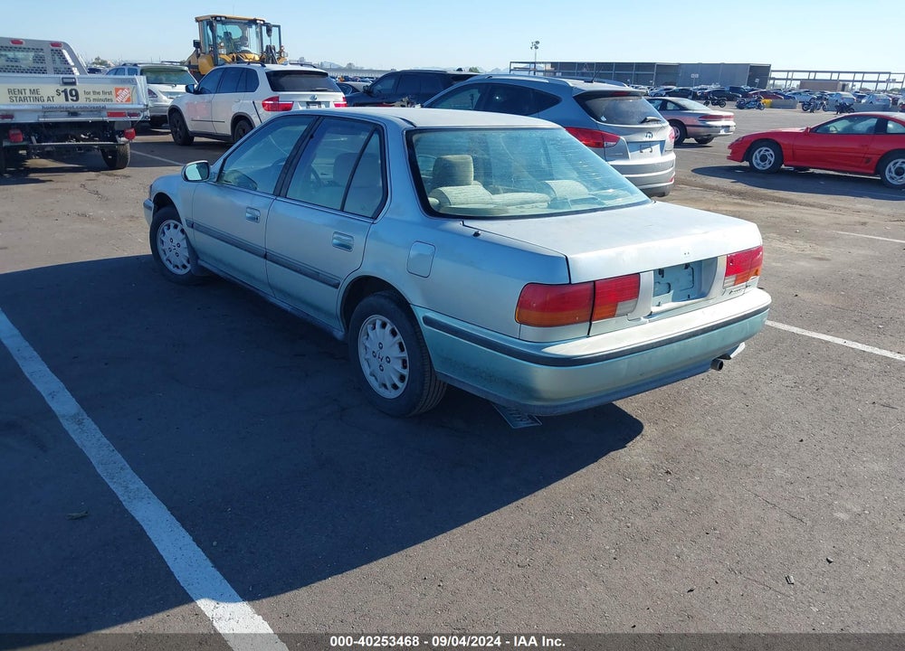 1992 HONDA ACCORD LX/EX VIN: JHMCB7659NC008069