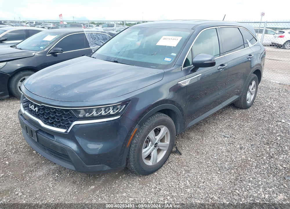 2022 KIA SORENTO LX VIN: 5XYRG4LC8NG102048