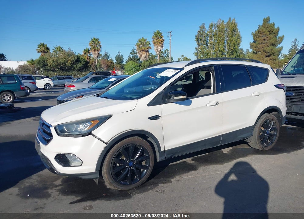 2017 FORD ESCAPE TITANIUM VIN: 1FMCU0JD4HUC80671