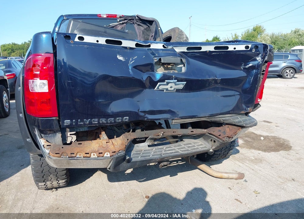 2008 CHEVROLET SILVERADO 1500 LT1 VIN: 2GCEK19J581263568
