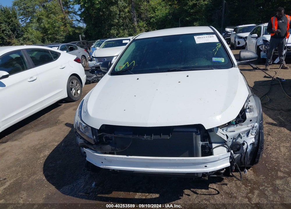 2016 CHEVROLET CRUZE LIMITED LS AUTO VIN: 1G1PC5SH2G7170473