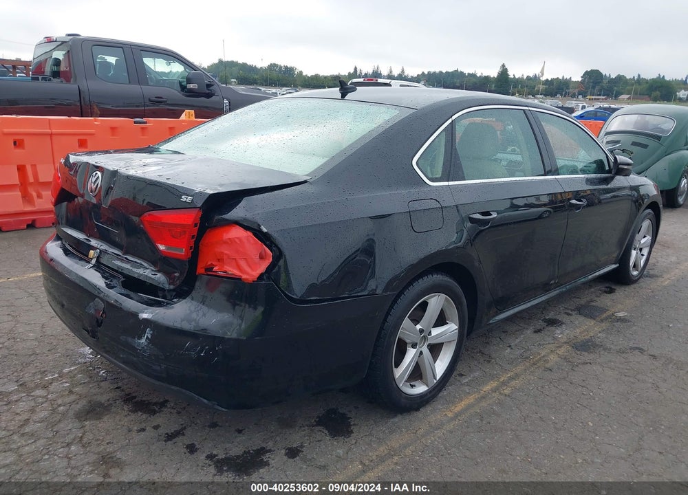 2012 VOLKSWAGEN PASSAT 2.5L SE VIN: 1VWBP7A30CC029147