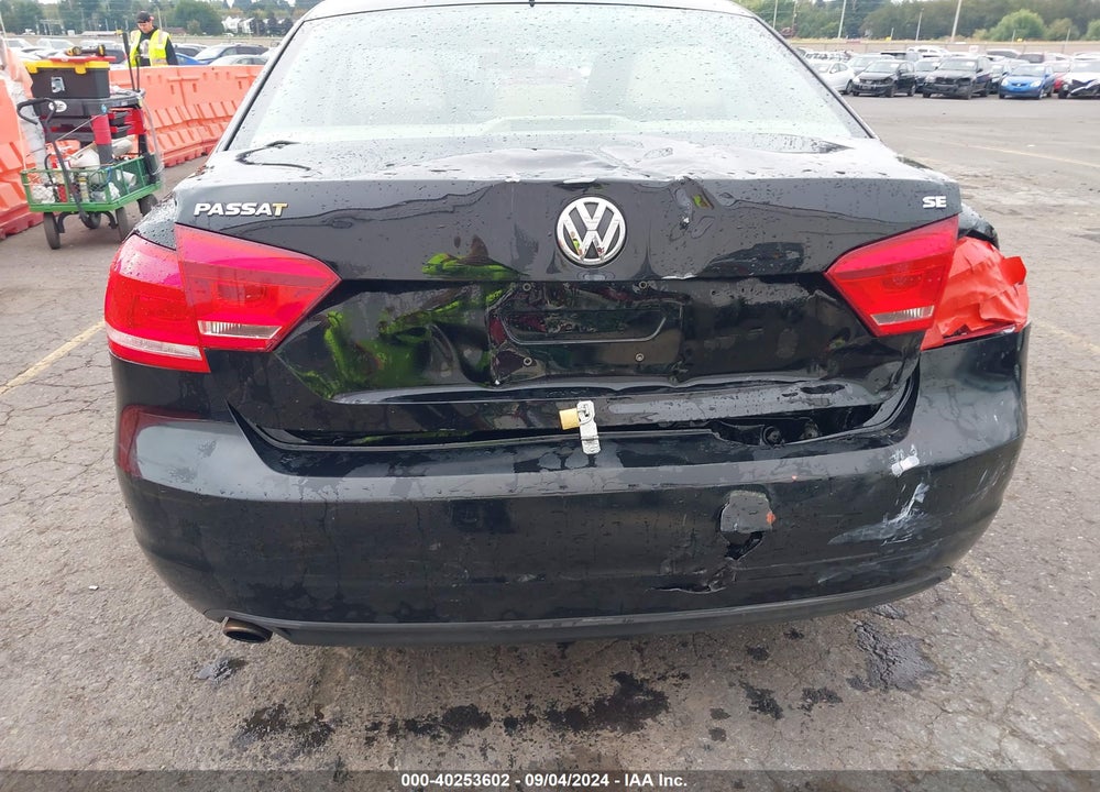 2012 VOLKSWAGEN PASSAT 2.5L SE VIN: 1VWBP7A30CC029147