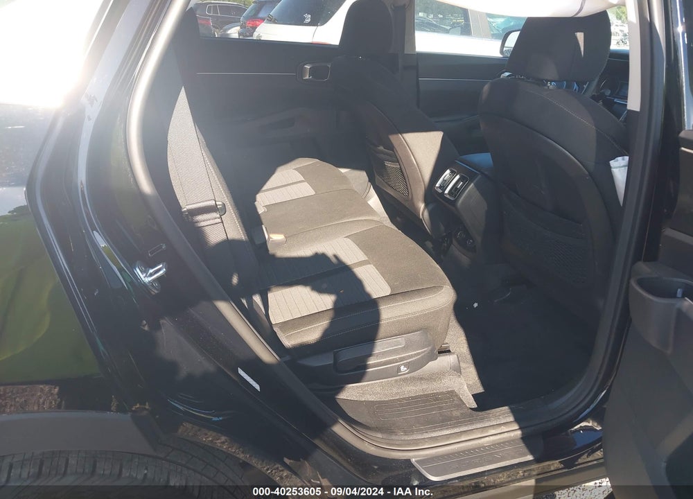 2021 KIA SORENTO LX VIN: 5XYRG4LC4MG065904