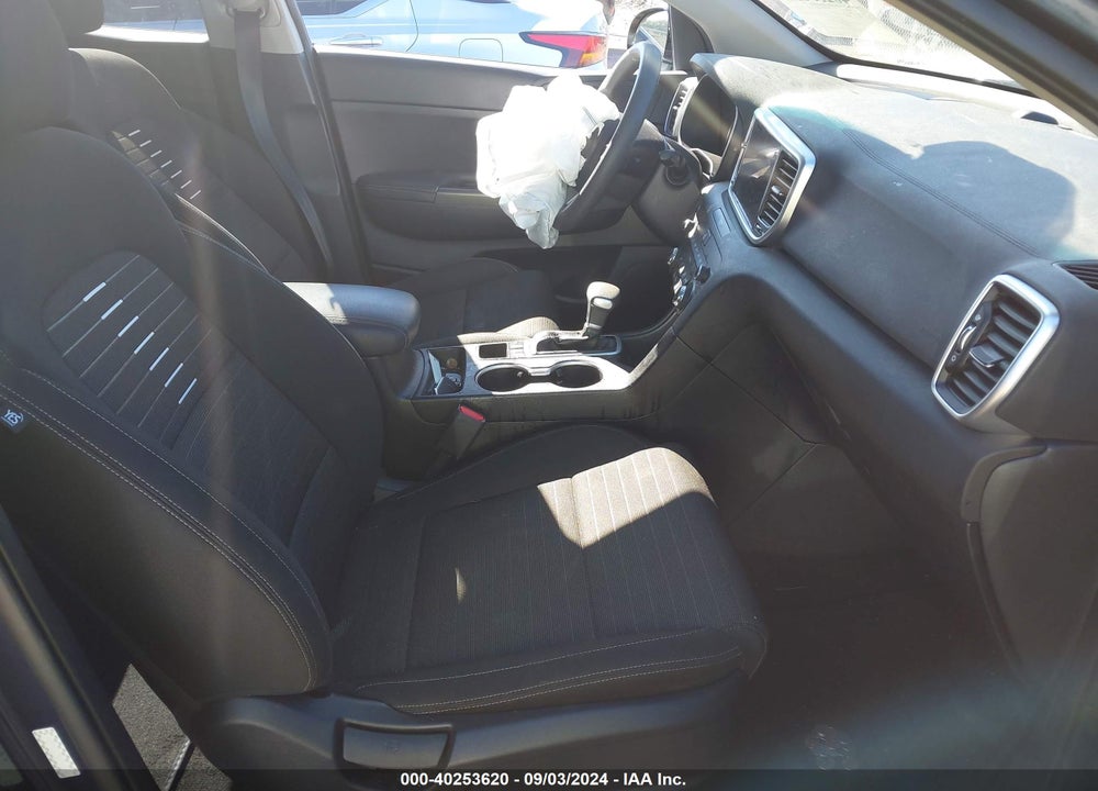2022 KIA SPORTAGE LX VIN: KNDPMCAC9N7964513