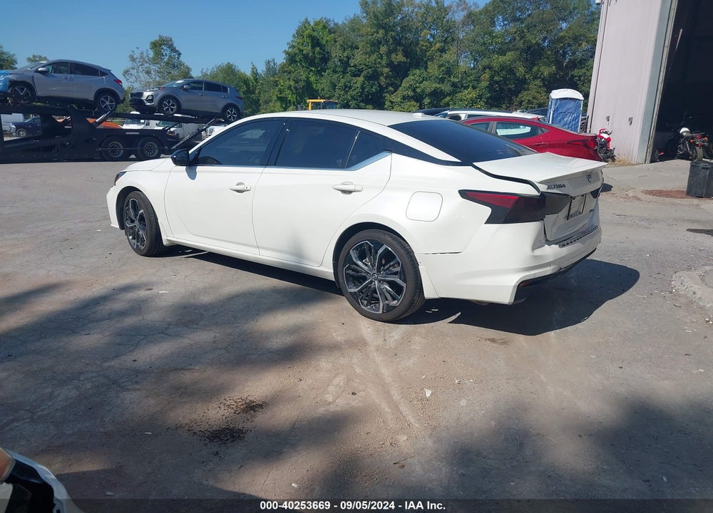 2023 NISSAN ALTIMA SR INTELLIGENT AWD VIN: 1N4BL4CW5PN397733
