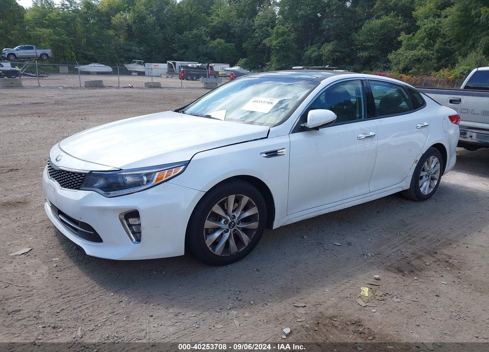 2018 KIA OPTIMA EX VIN: 5XXGU4L35JG206446