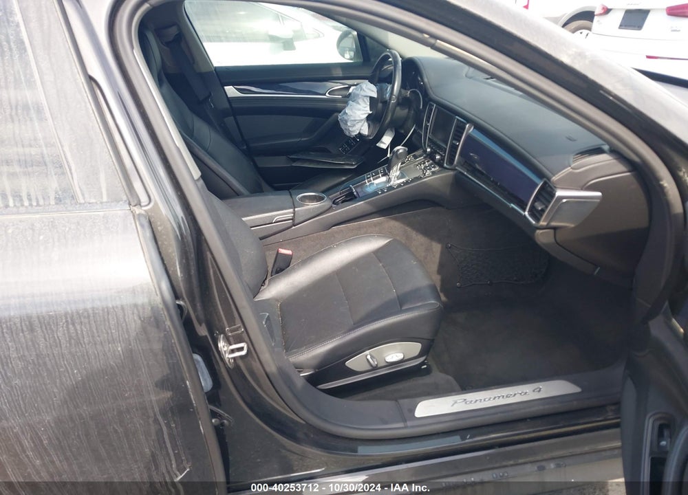 2012 PORSCHE PANAMERA 4 VIN: WP0AA2A75CL017467