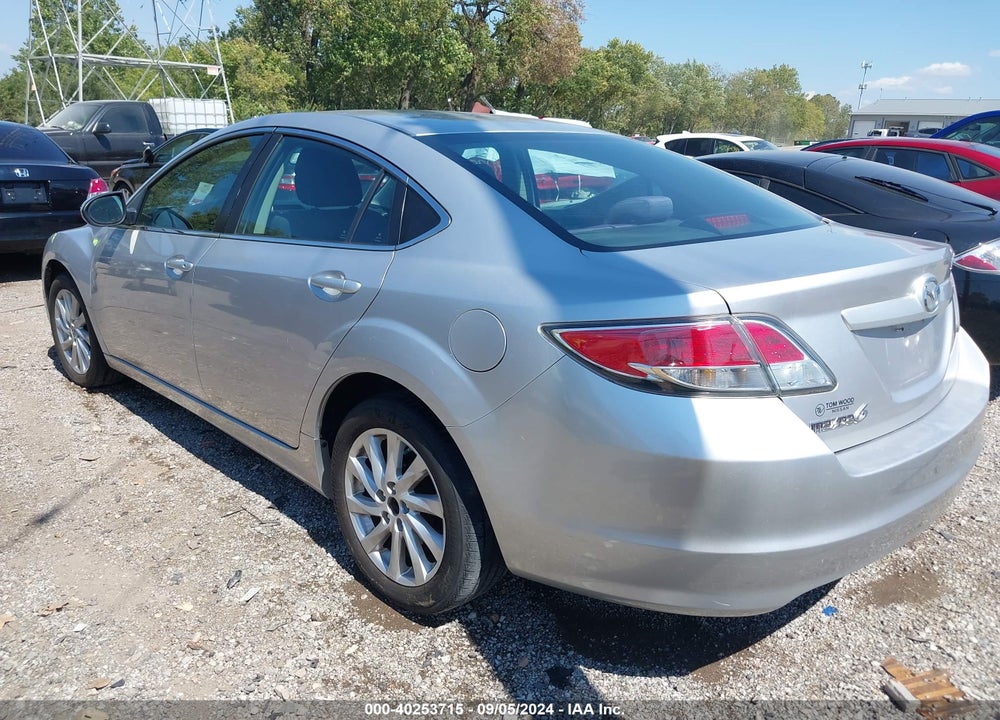 2011 MAZDA 6 I TOURING VIN: 1YVHZ8CH6B5M01352
