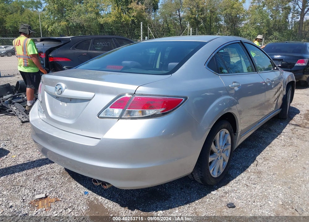2011 MAZDA 6 I TOURING VIN: 1YVHZ8CH6B5M01352
