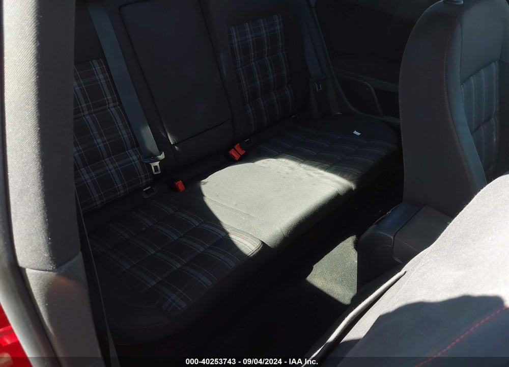 2011 VOLKSWAGEN GTI 2-DOOR VIN: WVWEV7AJ5BW231533