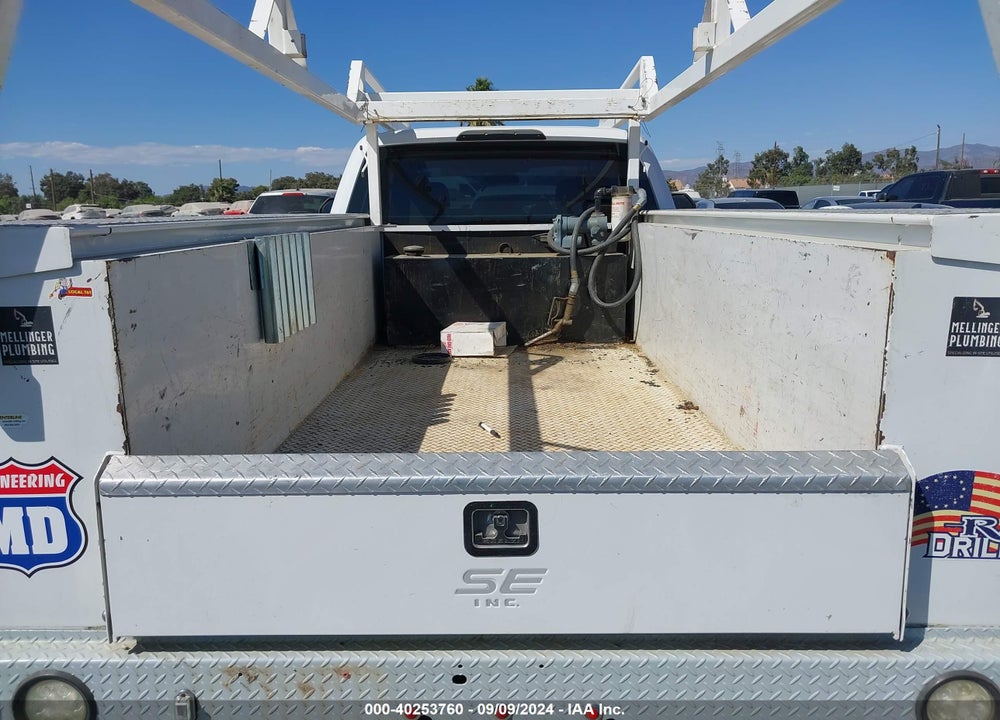 2019 FORD F-350 CHASSIS XL VIN: 1FD8X3ET9KEF25630