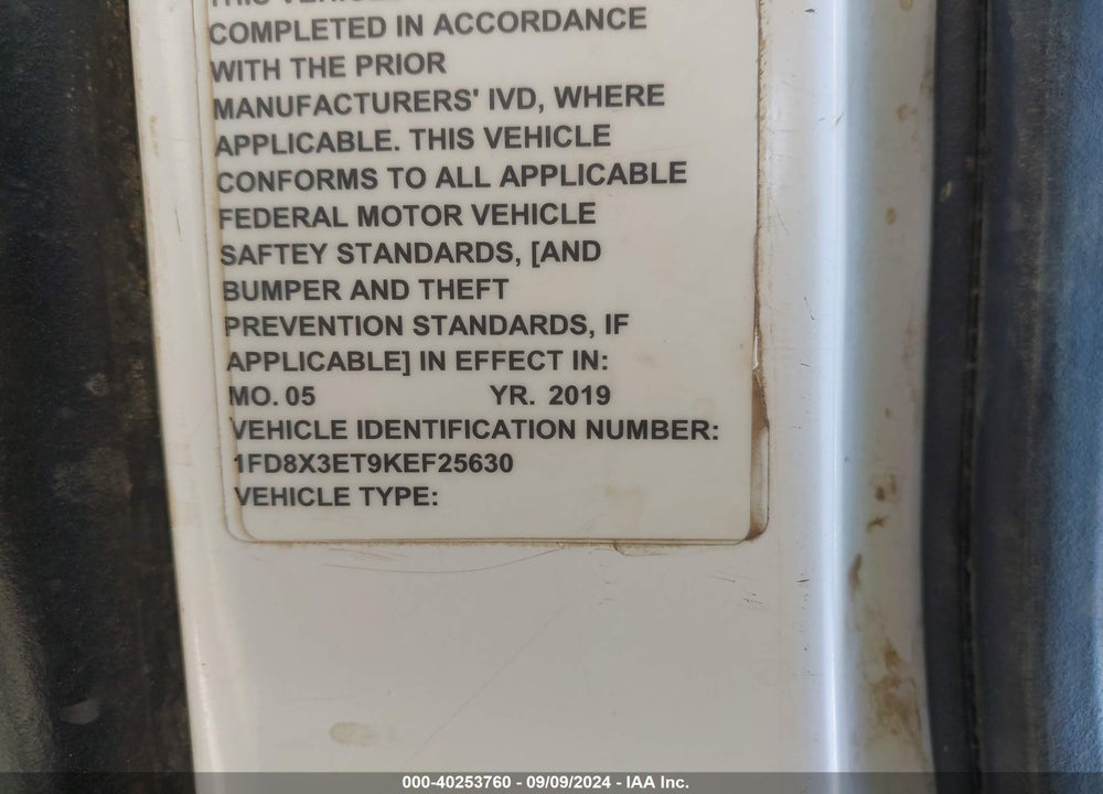 2019 FORD F-350 CHASSIS XL VIN: 1FD8X3ET9KEF25630