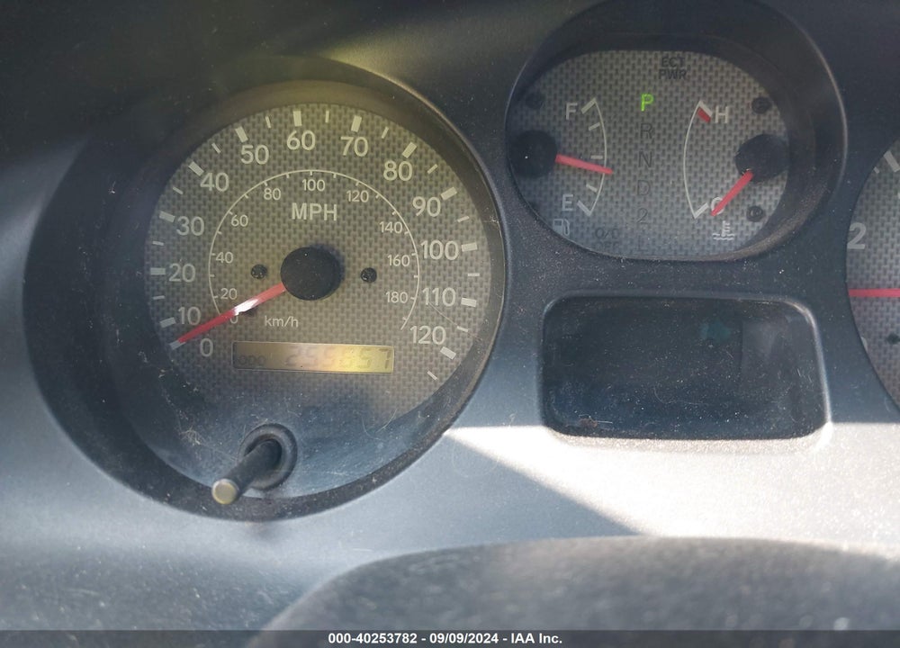 1998 TOYOTA RAV4 VIN: JT3HP10V3W0165635