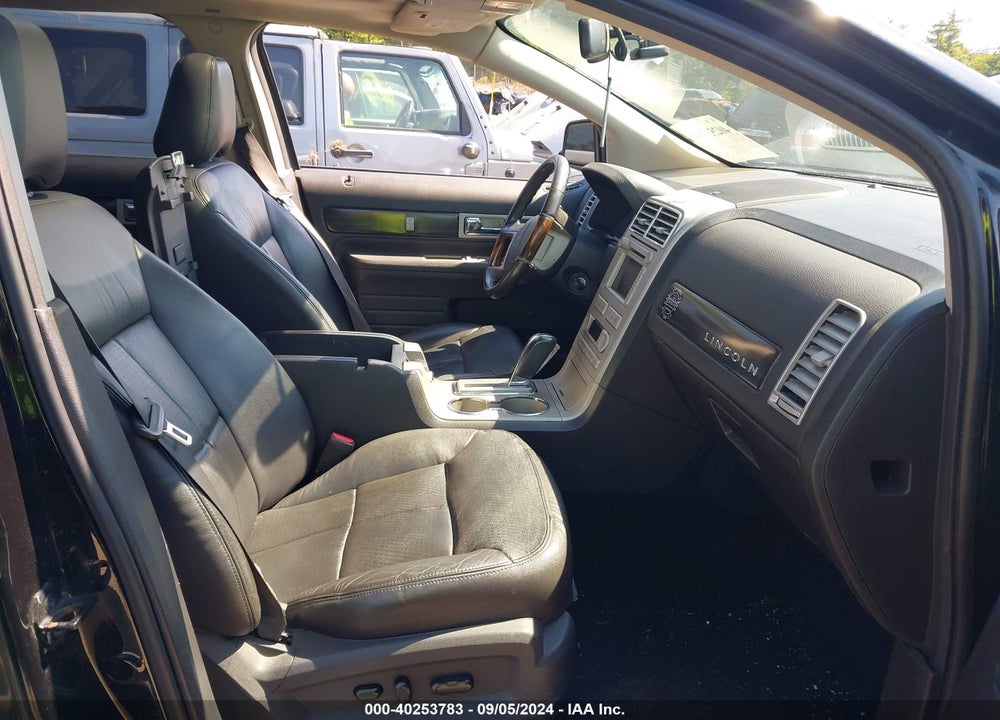 2007 LINCOLN MKX VIN: 2LMDU88C57BJ10490