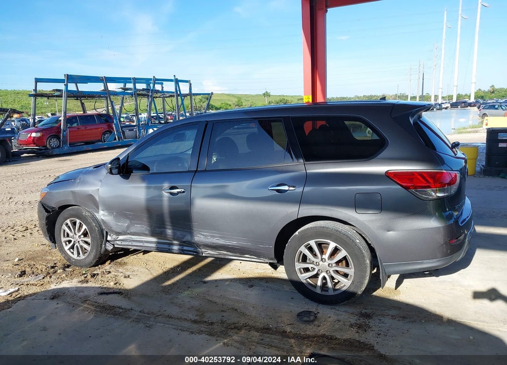 2015 NISSAN PATHFINDER S VIN: 5N1AR2MN1FC627417