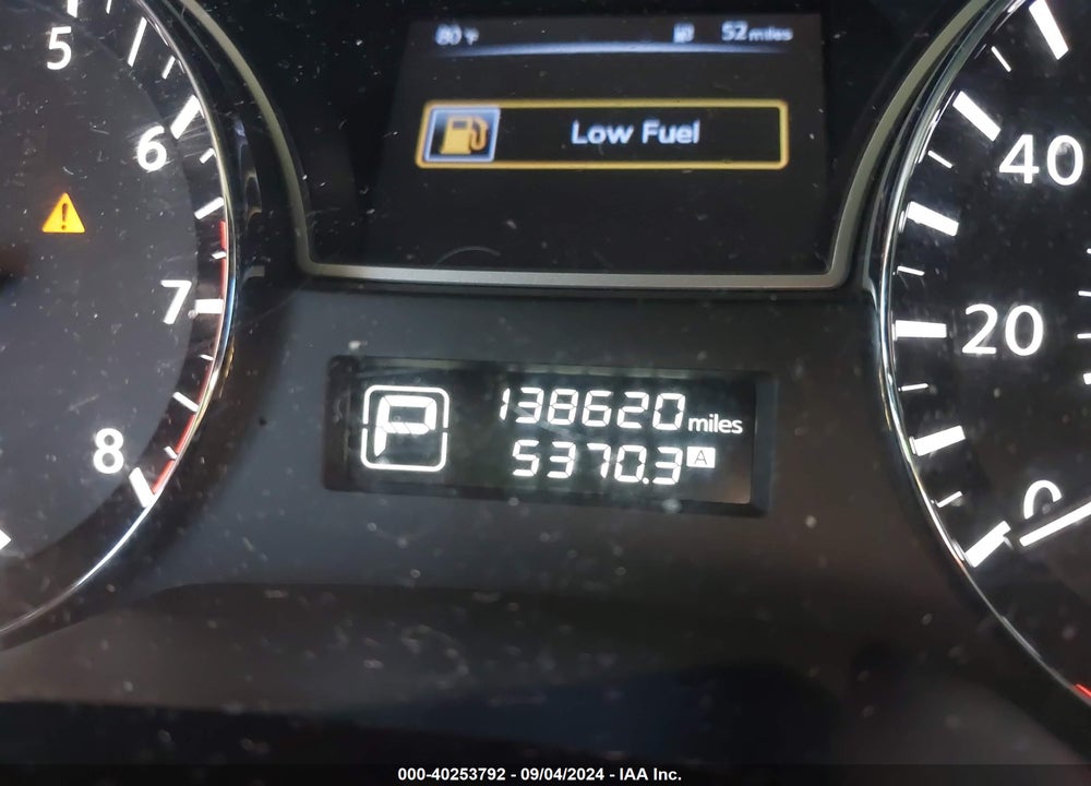 2015 NISSAN PATHFINDER S VIN: 5N1AR2MN1FC627417