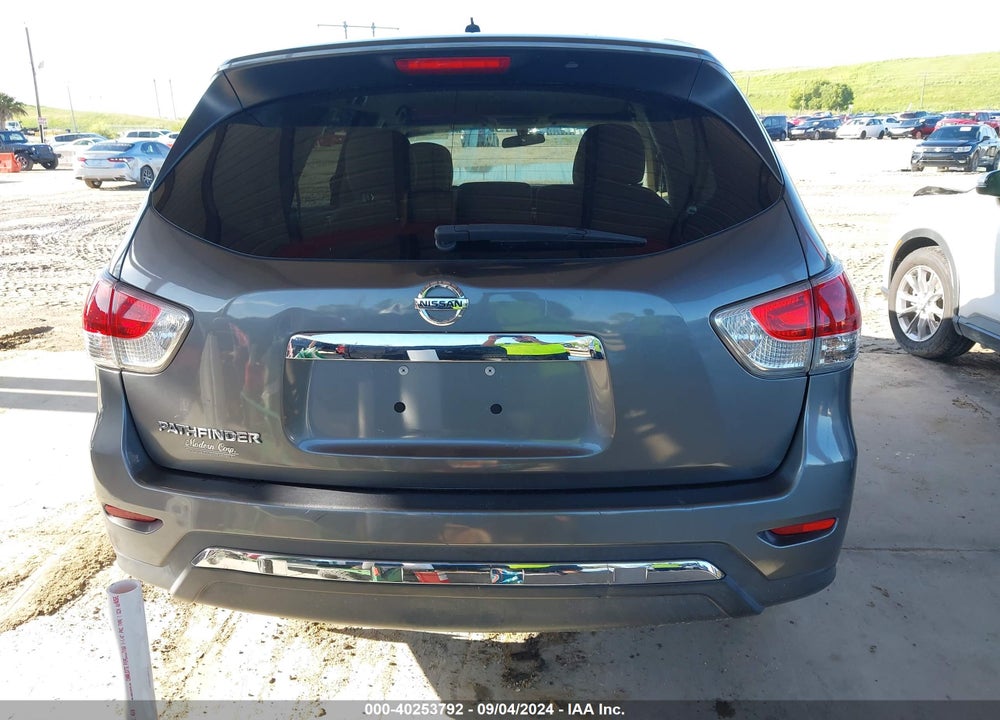 2015 NISSAN PATHFINDER S VIN: 5N1AR2MN1FC627417