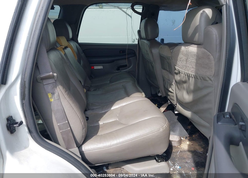 2003 CHEVROLET TAHOE LS VIN: 1GNEK13V63J300385