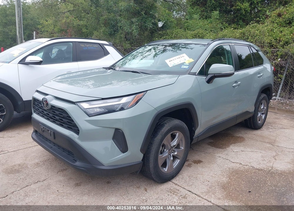 2022 TOYOTA RAV4 XLE VIN: 2T3W1RFV3NW209993