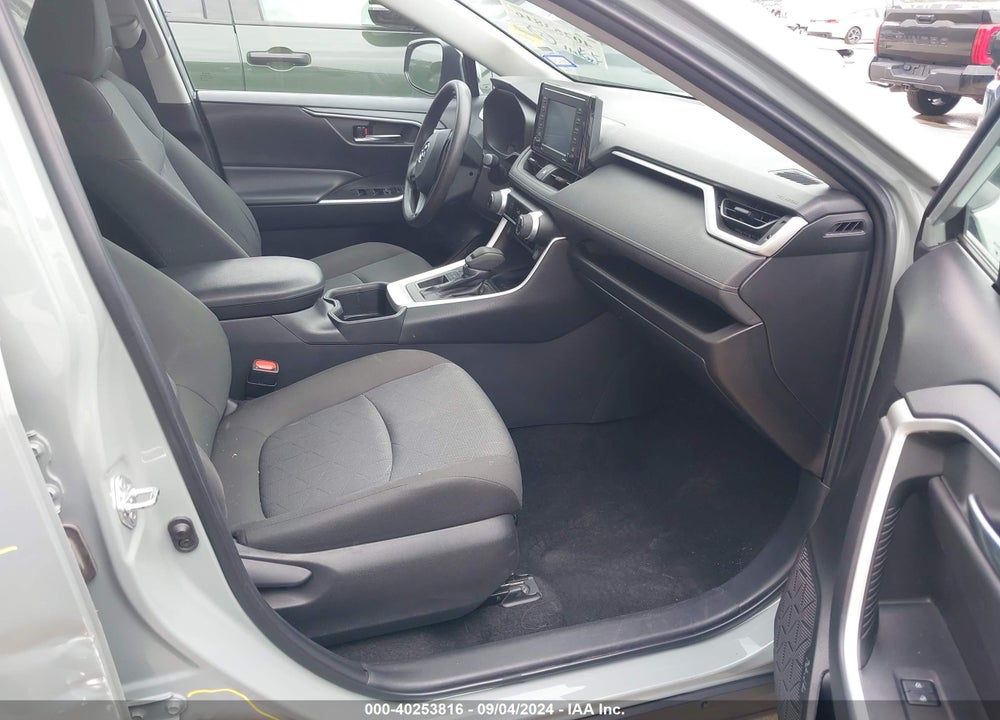2022 TOYOTA RAV4 XLE VIN: 2T3W1RFV3NW209993