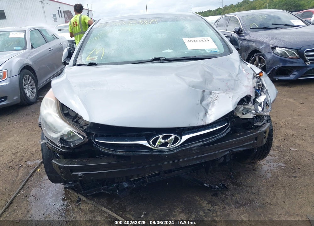 2013 HYUNDAI ELANTRA GLS VIN: KMHDH4AE8DU583195